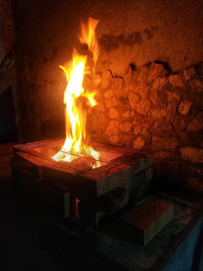 Barefoot Inn キャンディー エクステリア 写真
