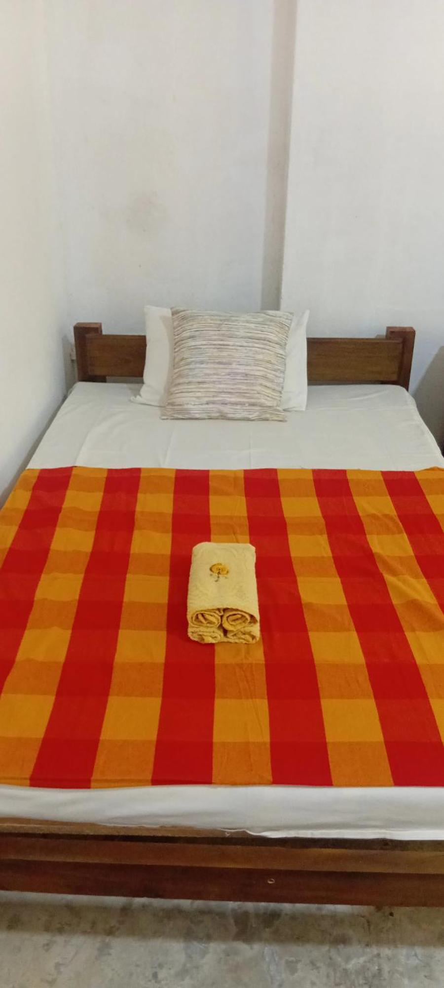Barefoot Inn キャンディー エクステリア 写真